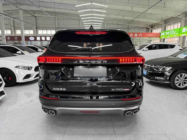 Jetour X70 Plus — Фото автомобиля 5