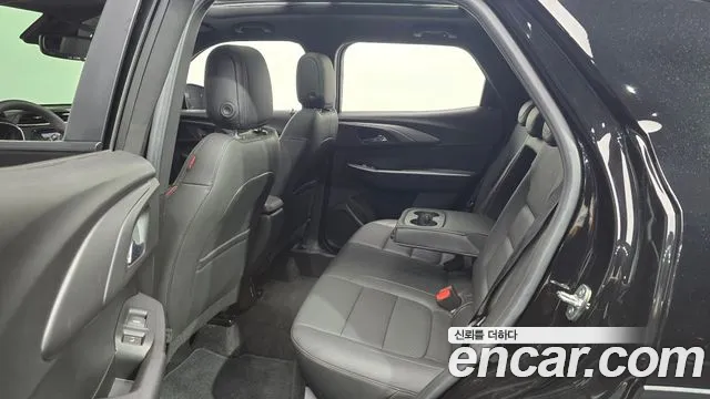 ChevroletGMDaewoo Trailblazer Trailblazer 1.3 турбо 4WD — Фото автомобиля 12