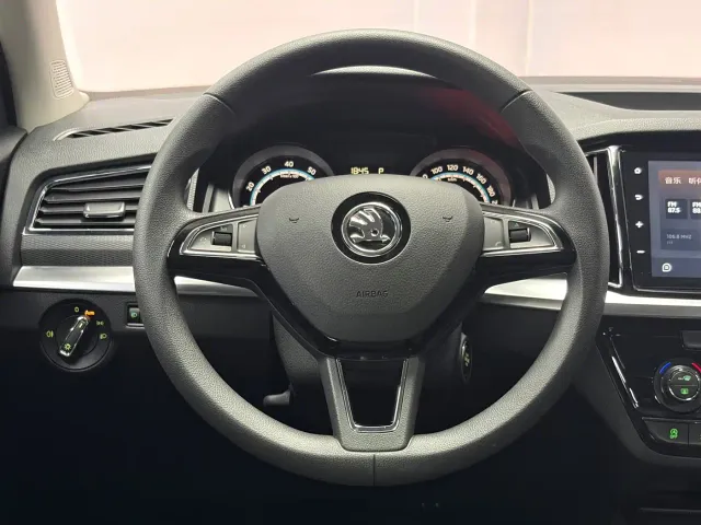 Skoda Kamiq — Фото автомобиля 7