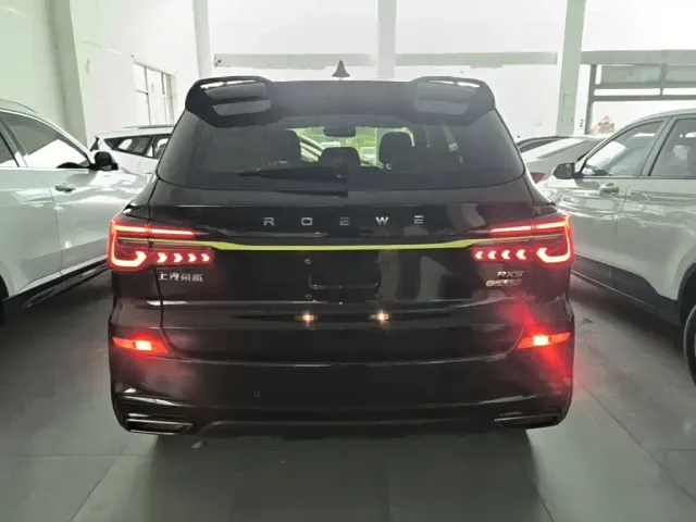 Roewe RX5 — Фото автомобиля 5
