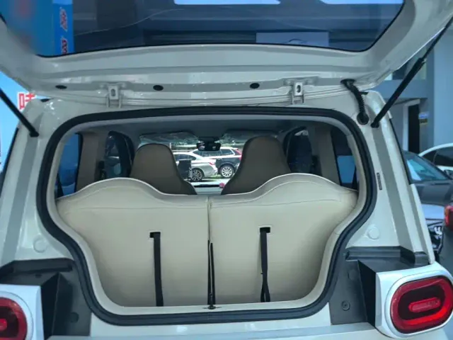 Wuling Hongguang Mini EV — Фото автомобиля 18