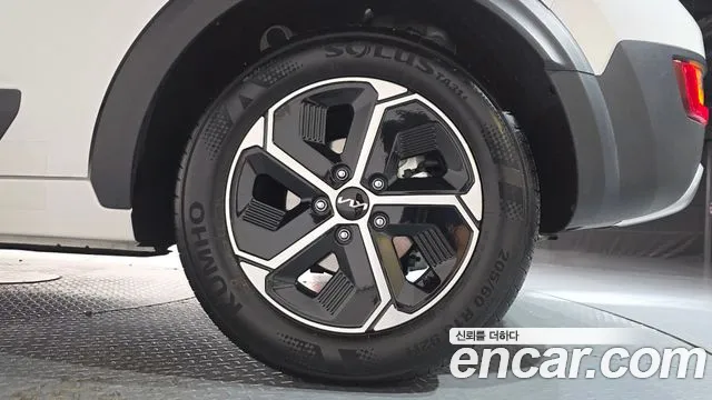 Kia Niro The All New Niro — Фото автомобиля 21