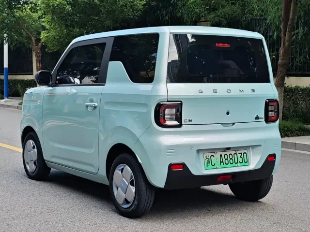 Geely Panda — Фото автомобиля 3