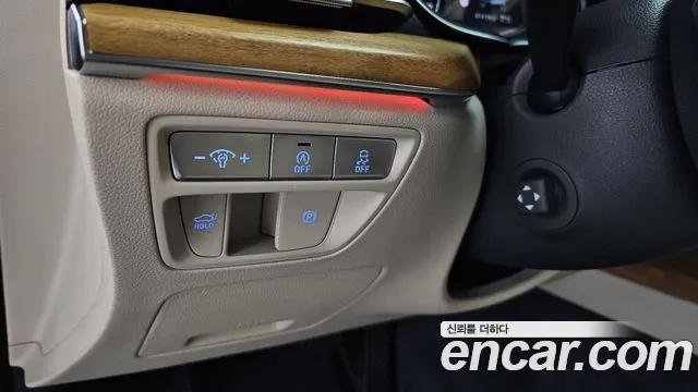 Genesis G80 Бензин 3.5 турбо AWD — Фото автомобиля 25