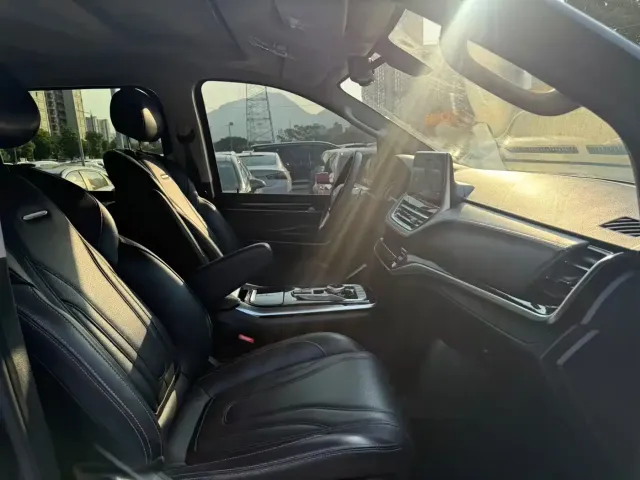 Maxus G20 — Фото автомобиля 9