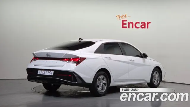 Hyundai AVANTE Новый Avante (CN7) — Фото автомобиля 2
