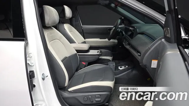 Kia EV3 — Фото автомобиля 17