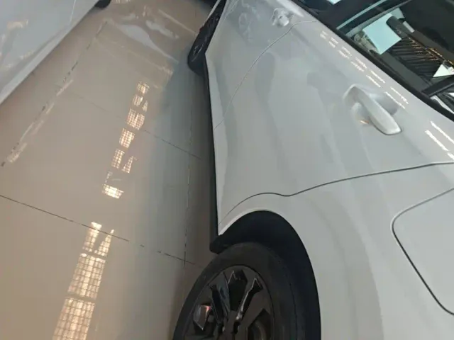 Dongfeng Yixuan — Фото автомобиля 21