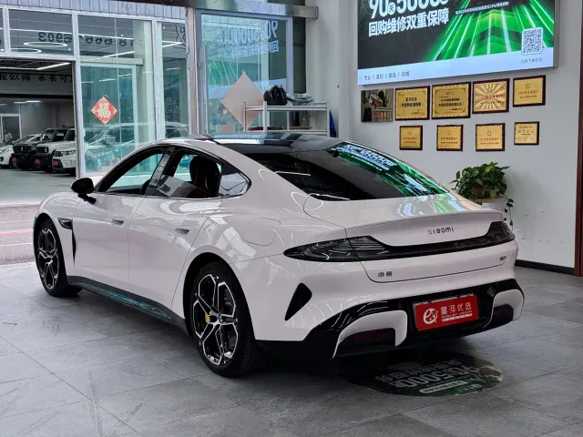 Xiaomi SU7 — Фото автомобиля 5
