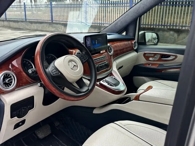 Mercedes-Benz Vito — Фото автомобиля 3
