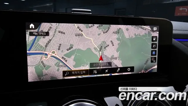 Mercedes-Benz EQA — Фото автомобиля 14