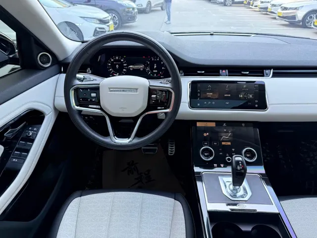 Land Rover Range Rover Evoque — Фото автомобиля 14