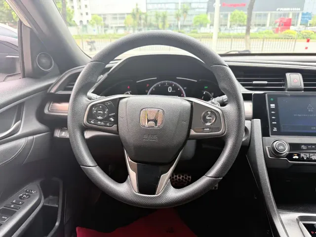 Honda Civic — Фото автомобиля 8