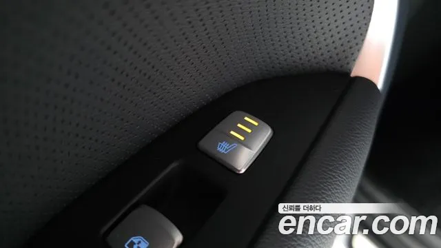 Genesis G70 Новый G70 Бензин 2.5T 4WD — Фото автомобиля 17