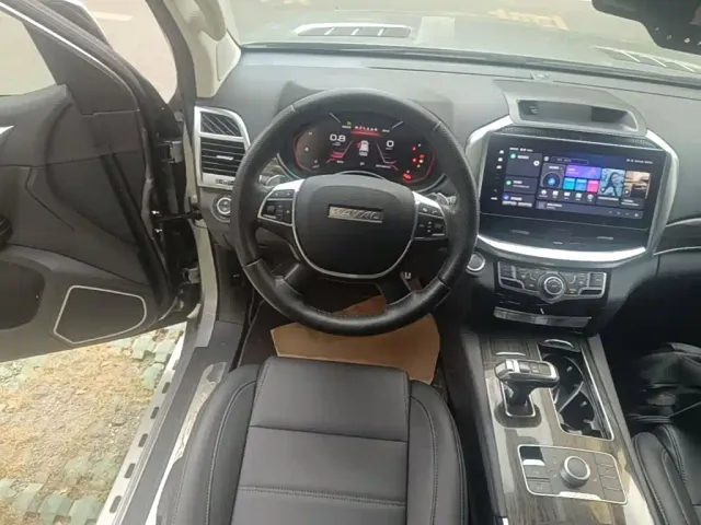 Haval H9 — Фото автомобиля 10