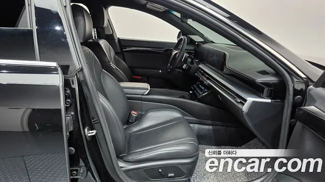 Hyundai Grandeur GN7 — Фото автомобиля 16