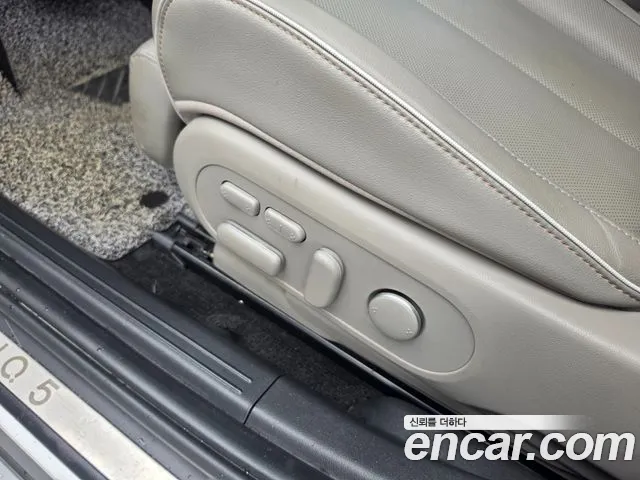 Hyundai Ioniq5 Ioniq5 Long Range AWD — Фото автомобиля 13