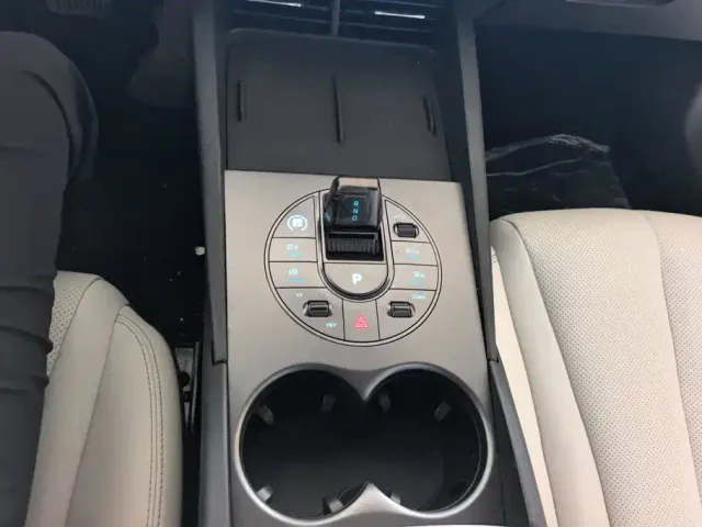 BYD Seal 06 — Фото автомобиля 16