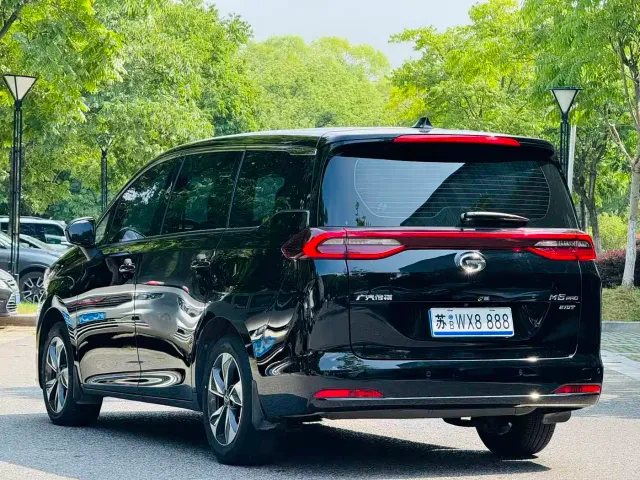 GAC Trumpchi M6 — Фото автомобиля 5