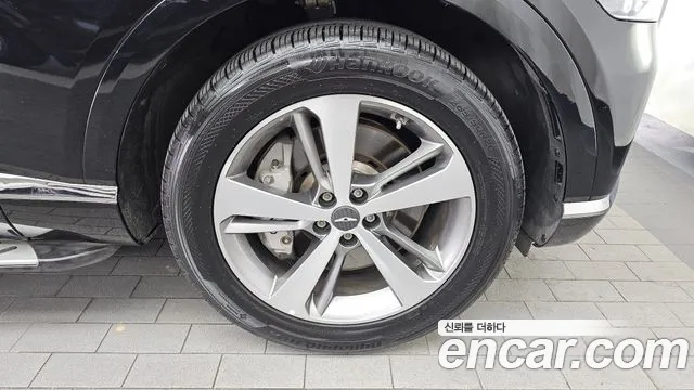 Genesis GV80 2.5T Бензин AWD — Фото автомобиля 18