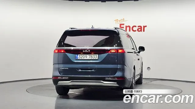 Kia Carnival 4th Gen — Фото автомобиля 4