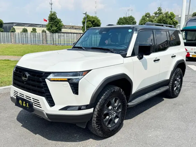 Фотография автомобиля — Lexus GX