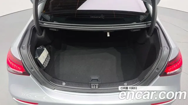 Mercedes-Benz E-Class W213 — Фото автомобиля 24