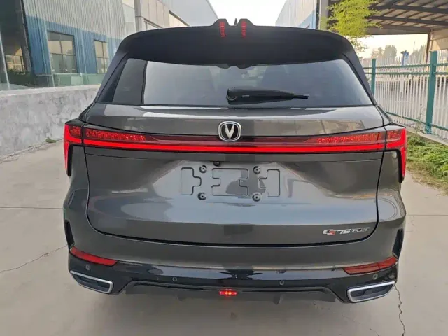Changan CS75 Plus — Фото автомобиля 5