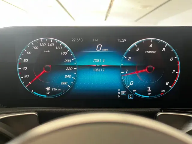 Mercedes-Benz GLB-Class — Фото автомобиля 9