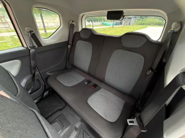 Wuling Hongguang Mini EV — Фото автомобиля 12