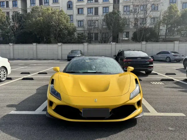 Ferrari F8 — Фото автомобиля 3