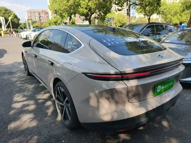 Nio ET5 — Фото автомобиля 4