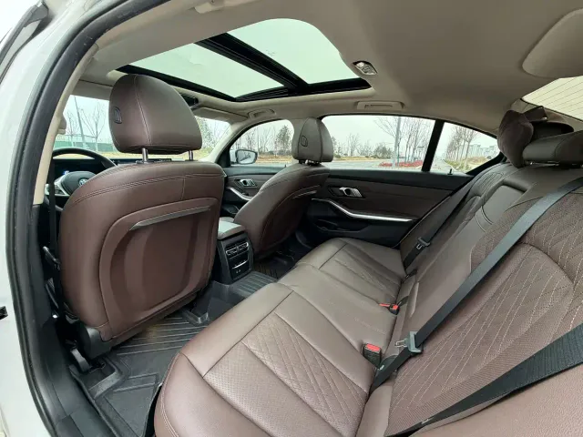 BMW i3 — Фото автомобиля 5