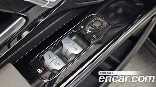 Mercedes-Benz EQS — Фото автомобиля 27