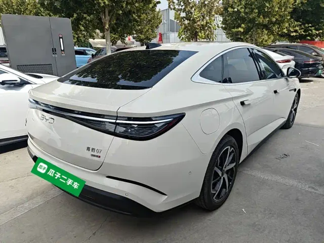 BYD Seal 07 DM-i — Фото автомобиля 6