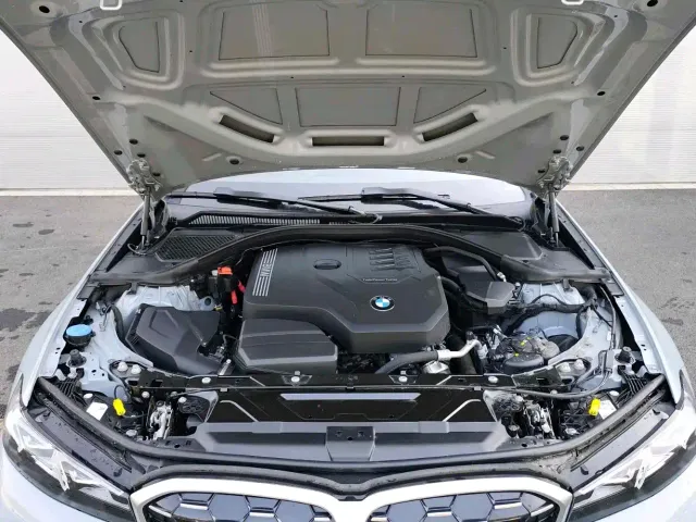 BMW 3 Series — Фото автомобиля 8