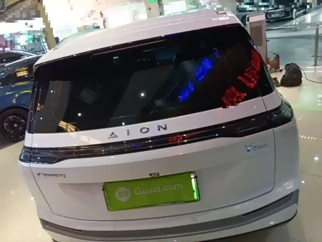 GAC Aion Y — Фото автомобиля 6