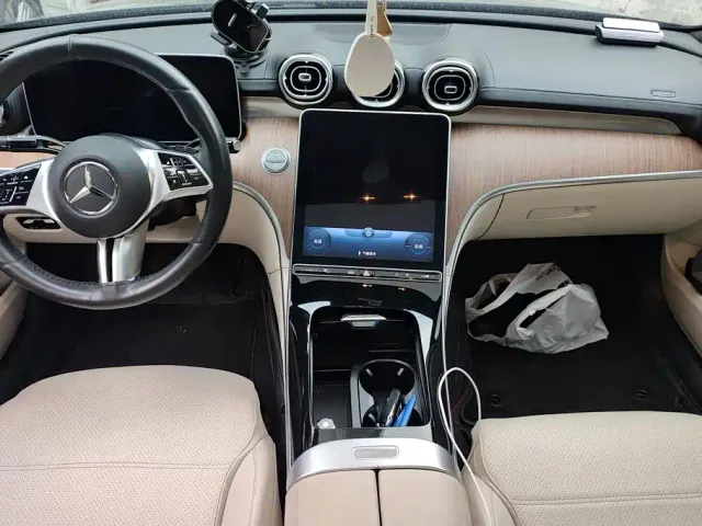 Mercedes-Benz C-Class — Фото автомобиля 16