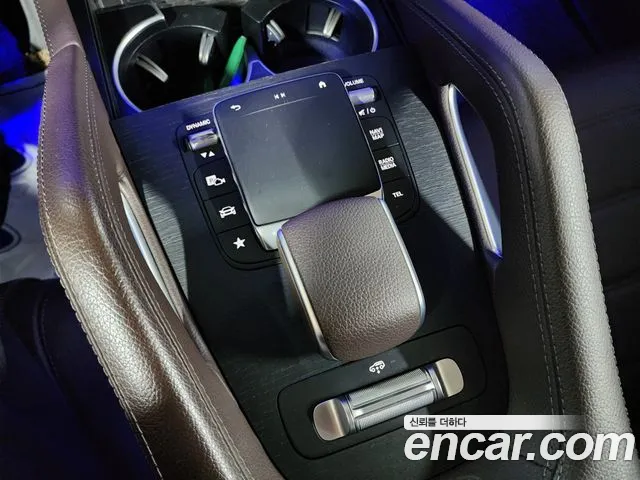 Mercedes-Benz GLE-Class — Фото автомобиля 16