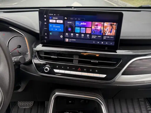 Haval H6 — Фото автомобиля 14