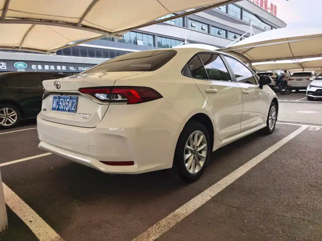 Toyota Corolla — Фото автомобиля 16