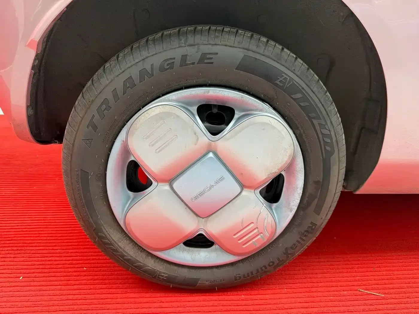 Geely Galaxy Panda 2025 Model Year 210km Panda Kart — Фото автомобиля 10