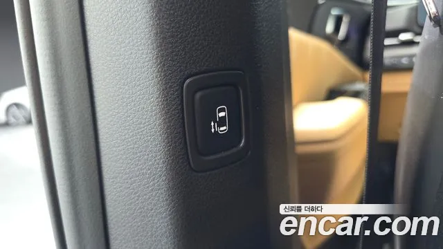 Kia Canival Carnival 4 поколение Бензин 9 мест Signature — Фото автомобиля 17