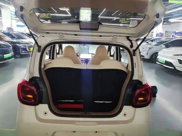 Wuling Hongguang Mini EV — Фото автомобиля 18