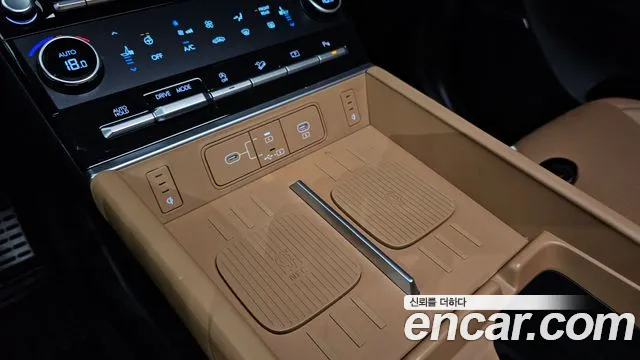Hyundai Santa Fe MX5 — Фото автомобиля 27