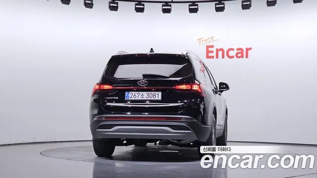 Hyundai Santa Fe — Фото автомобиля 4