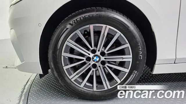 BMW 2-Series — Фото автомобиля 2