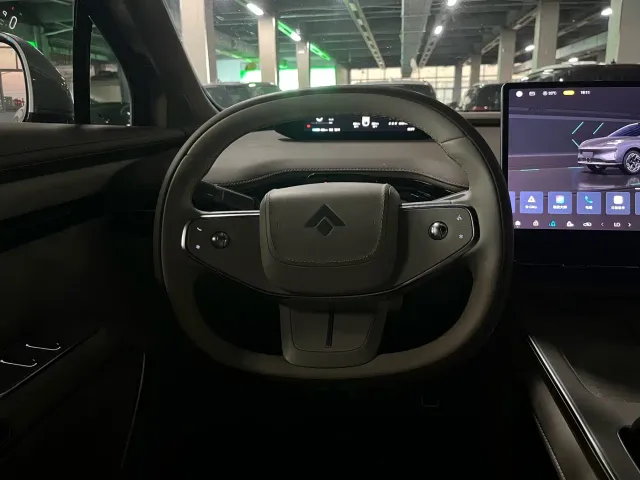 GAC Hyptec HT — Фото автомобиля 7