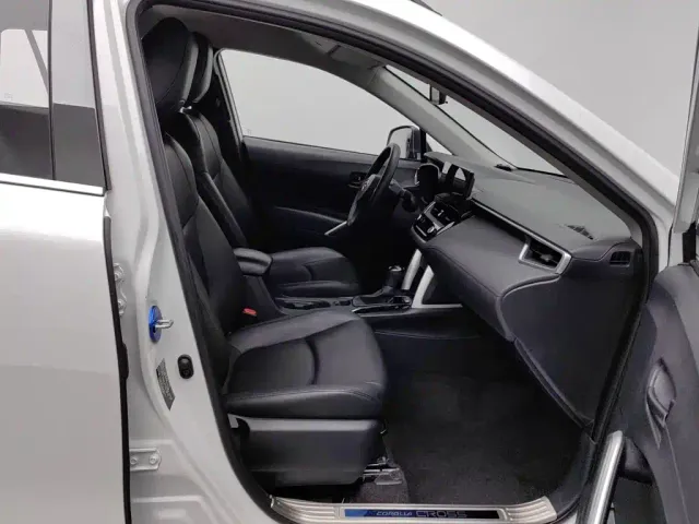Toyota Corolla Cross — Фото автомобиля 23