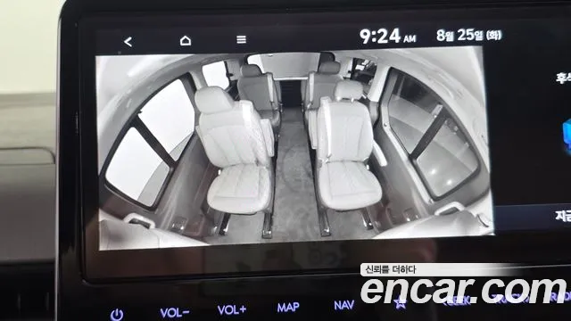 Hyundai Staria Staria 4WD Lounge 9 мест — Фото автомобиля 17